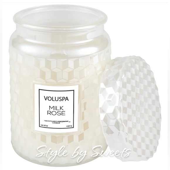 VOLUSPA MILK ROSE Candle Large 18 oz. - Picture 1 of 2